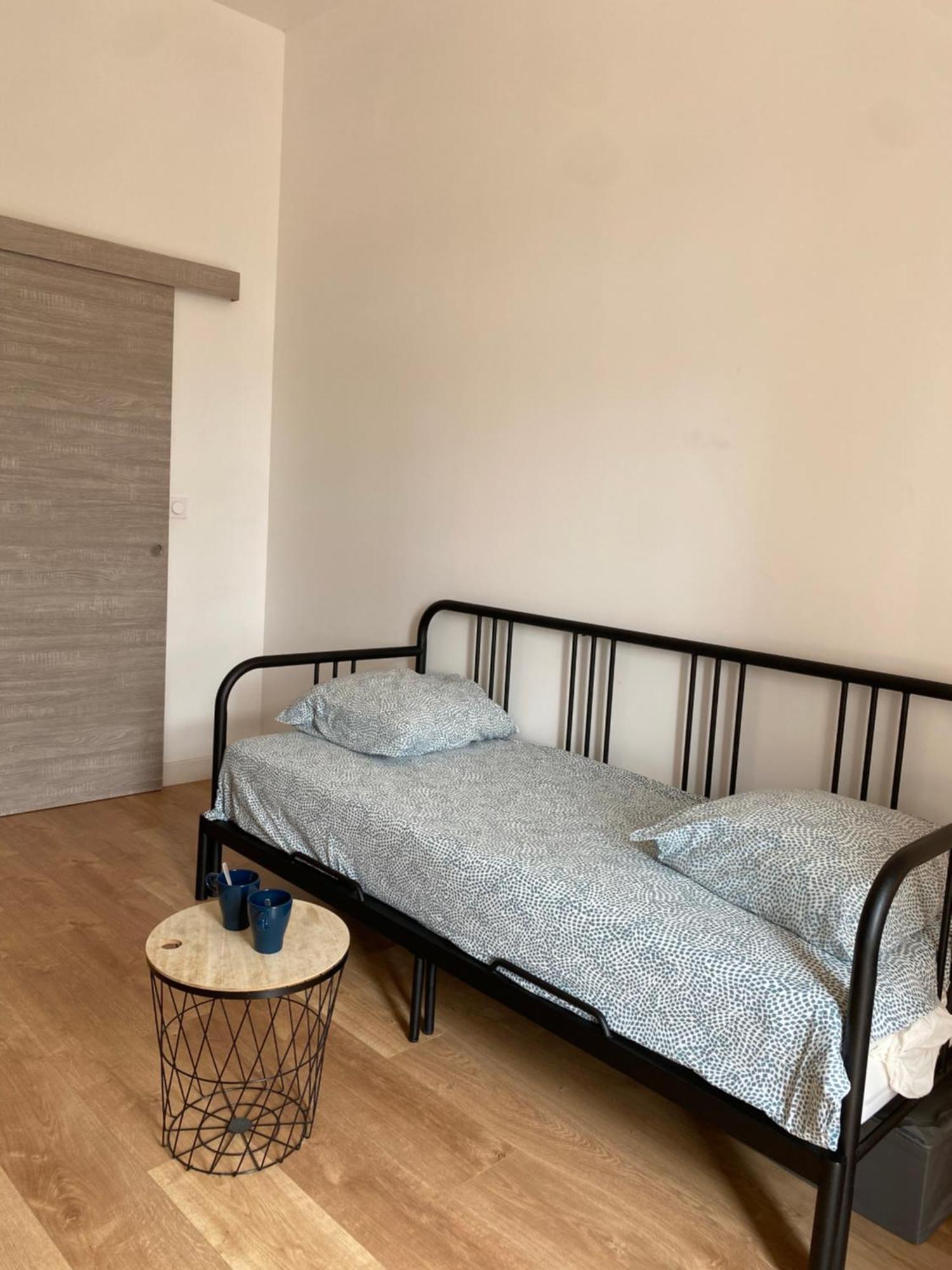La Maison D'antonin 2 Nimes