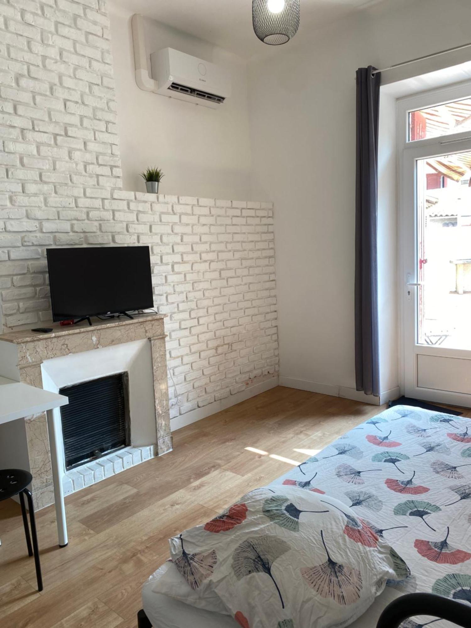 La Maison D'antonin 2 Apartment *
