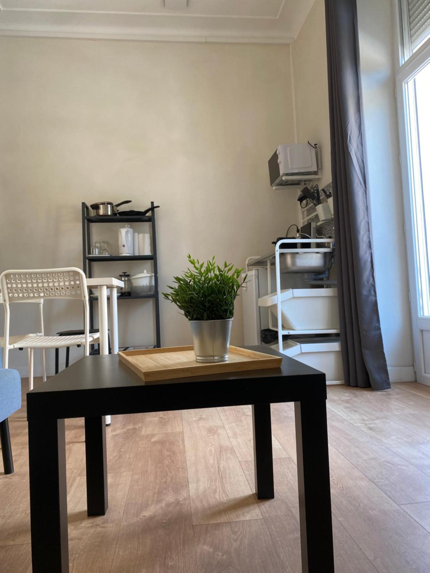 La Maison D'antonin 2 Apartment *
